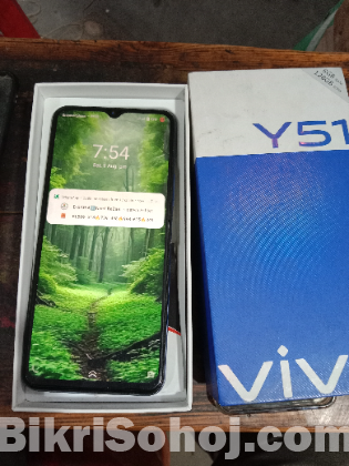Vivo y51